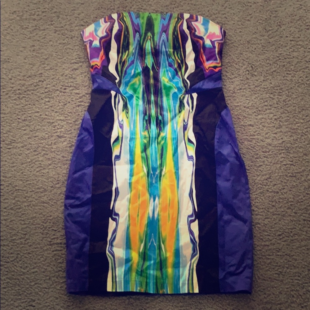 Cute dress from Bebe worn once.